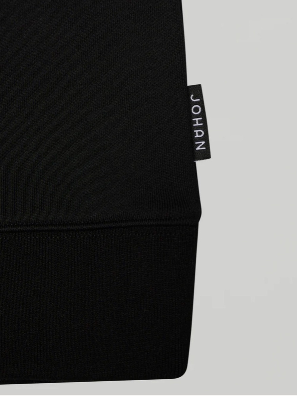 MINHWA CREWNECK
SWEATER - Picture 3 of 6